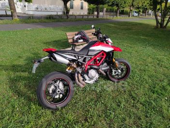 DUCATI HYPERMOTARD 950