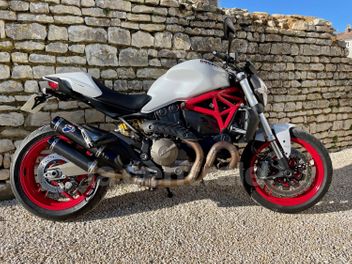 DUCATI MONSTER 821 112