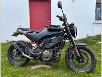 HUSQVARNA SVARTPILEN 125