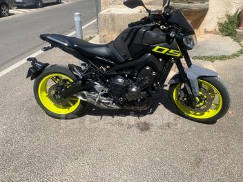 YAMAHA MT-09 850