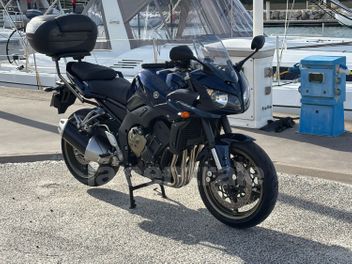 YAMAHA FZ 1 FAZER