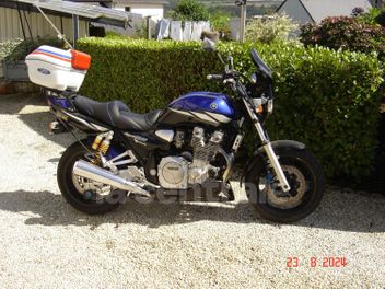 YAMAHA XJR 1300