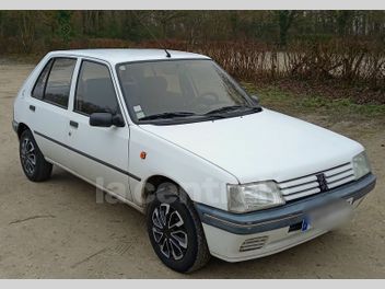 PEUGEOT 205 1.4 SACRE NUMERO 5P