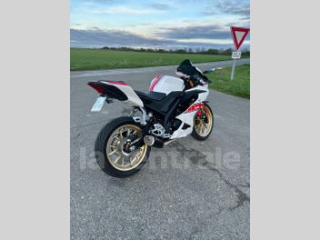 YAMAHA YZF R125 125