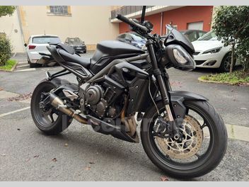 TRIUMPH STREET TRIPLE 765 R