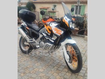 HONDA VFC 750