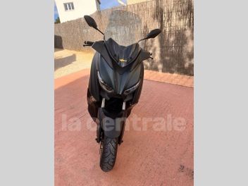 YAMAHA X-MAX 125