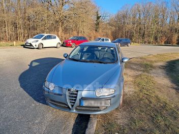 ALFA ROMEO 147 1.6 TS 120 SELECTIVE 5P