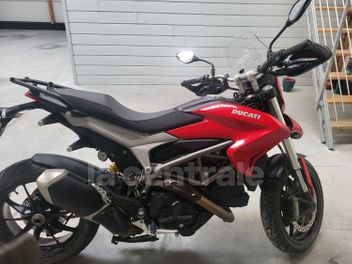 DUCATI HYPERMOTARD 821