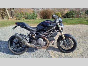 DUCATI MONSTER EVO 1100