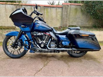 HARLEY DAVIDSON CVO ROAD GLIDE 1923