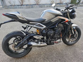 TRIUMPH STREET TRIPLE 765 RS
