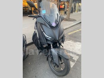 YAMAHA X-MAX 300