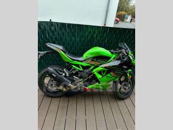 KAWASAKI NINJA 125