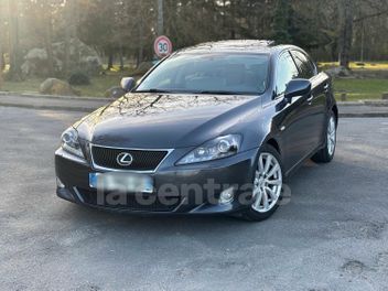 LEXUS IS 2 II 220 D PACK EXECUTIVE 11CV