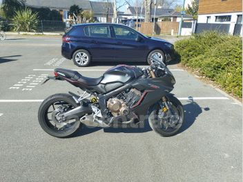 HONDA CBR 650 R