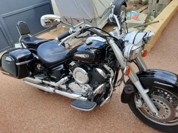 YAMAHA XVS 1100 CLASSIC