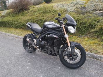 TRIUMPH SPEED TRIPLE 1050