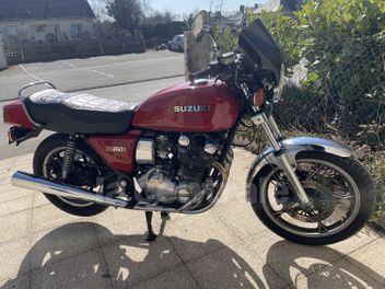 SUZUKI GT 750