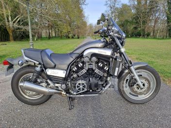 YAMAHA V-MAX 1200