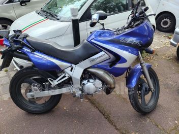 YAMAHA TDR 125