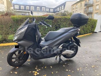 HONDA FES S-WING 125 ABS