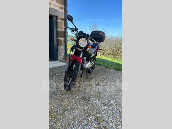YAMAHA MT-125 125