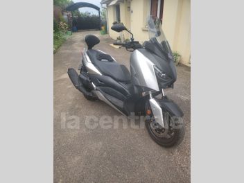 YAMAHA X-MAX 400