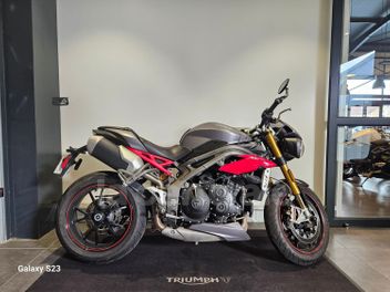 TRIUMPH SPEED TRIPLE 1050 R