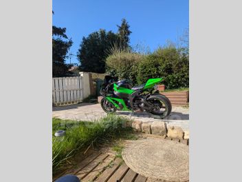 KAWASAKI ZX 10 R 1000