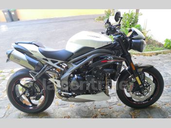 TRIUMPH SPEED TRIPLE 1050 RS