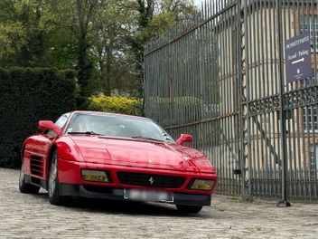 FERRARI 