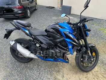 SUZUKI GSX-S 750