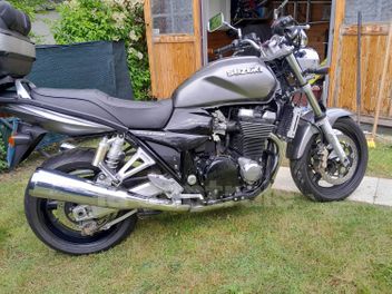 SUZUKI GSX 1400