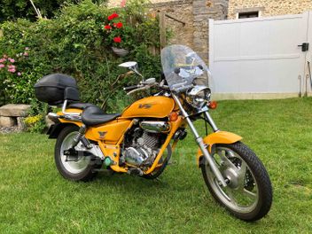 DAELIM VT 125