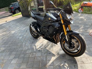 YAMAHA FZ8 800