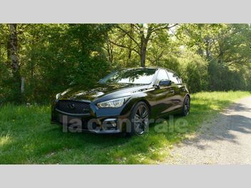 INFINITI 