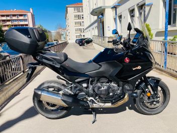 HONDA NT 1100 A