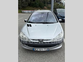PEUGEOT 