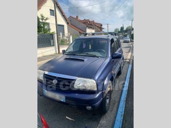 SUZUKI 