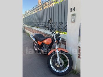 SUZUKI VL INTRUDER 125