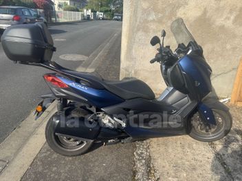 YAMAHA TRICITY 300