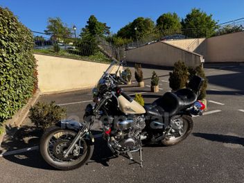 YAMAHA XV 1100 VIRAGO