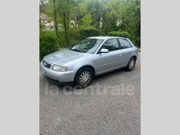 AUDI A3 TDI 110 AMBIENTE 3P
