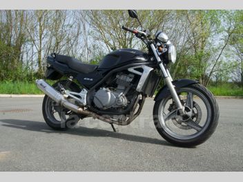 KAWASAKI GPZ 500