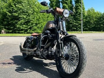 HARLEY DAVIDSON SOFTAIL CROSS BONES 1584 