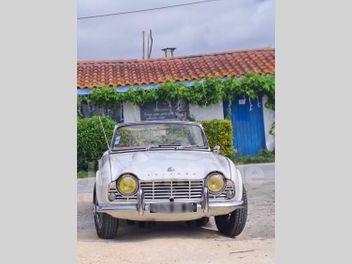 TRIUMPH 