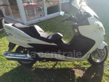 SUZUKI BURGMAN 400