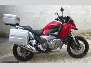HONDA VFR 1200 F DCT