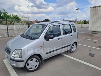 SUZUKI 